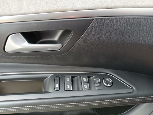 Peugeot 5008 GT 130k PureTech, EAT8
