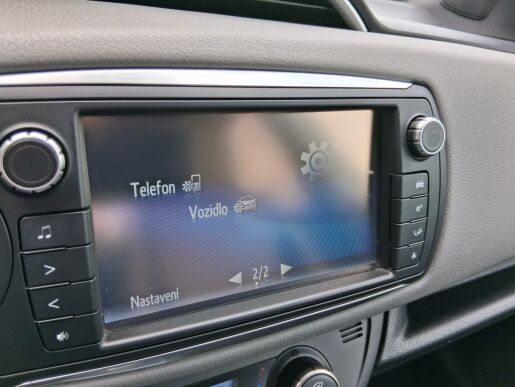 Toyota Yaris SELECTION 1.5 Hybrid 74 kW