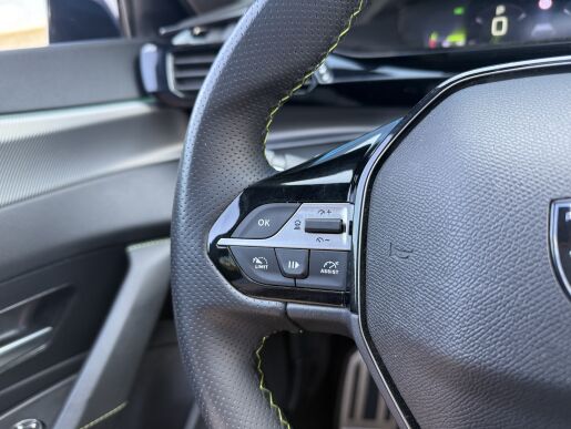 Peugeot 308 GT, El. Panorama, Tažné, Matrix LED