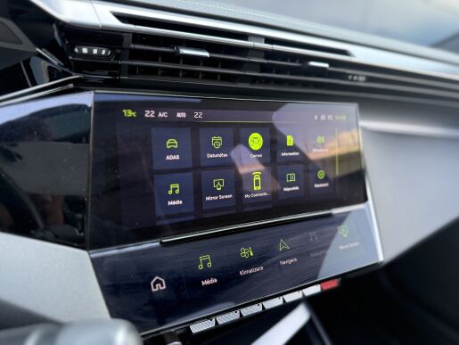 Peugeot 308 GT, El. Panorama, Tažné, Matrix LED