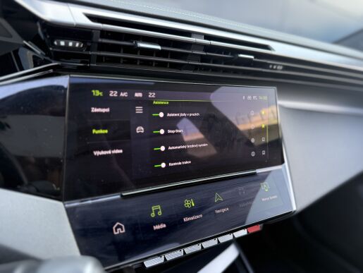 Peugeot 308 GT, El. Panorama, Tažné, Matrix LED