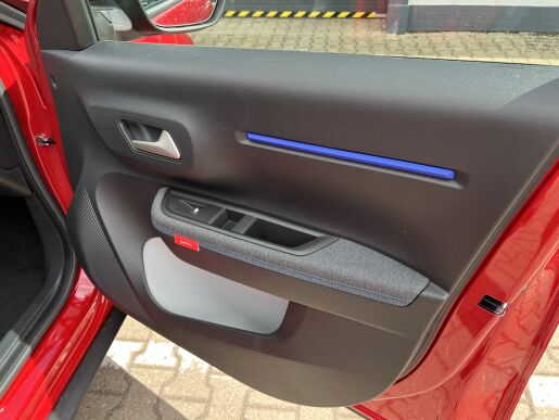 Citroën C3 C3 PLUS 1.2 PureTech 100 S&S MAN6