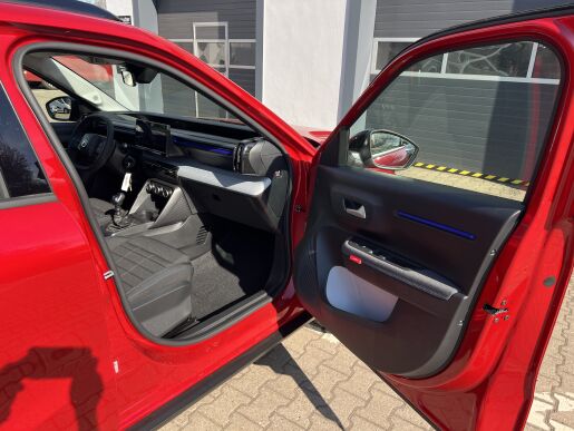 Citroën C3 C3 PLUS 1.2 PureTech 100 S&S MAN6