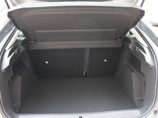 Citroën C4 PLUS PureTech 130 S&S EAT8  