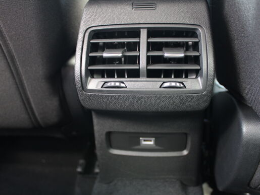 Citroën C4 PLUS PureTech 130 S&S EAT8  