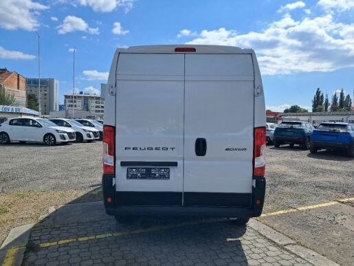 Peugeot Boxer Furgon 3300 L2H2 Blue HDi 140