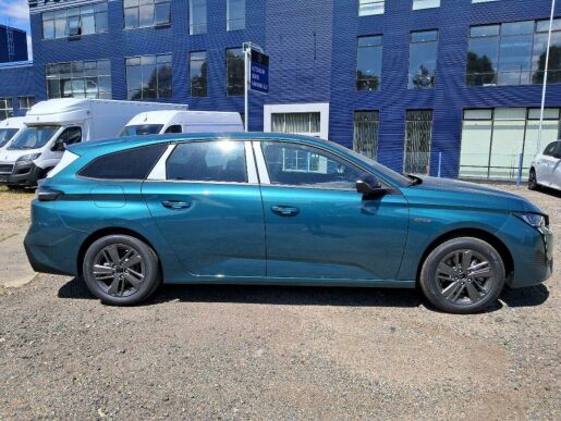 Peugeot 308 308 SW STYLE Hybrid 136 e-DCS6