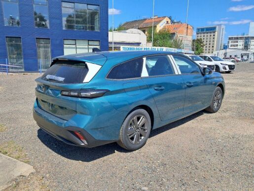 Peugeot 308 308 SW STYLE Hybrid 136 e-DCS6