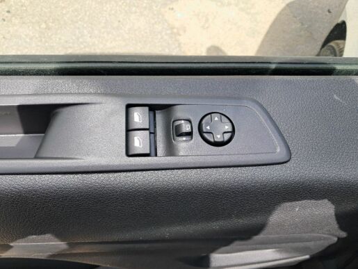 Peugeot Expert Combi Combi L2 2.0 BlueHDi 180 S&amp