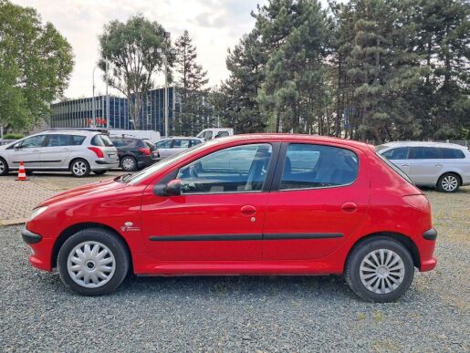 Peugeot 206 1.1