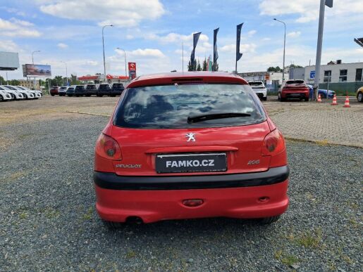 Peugeot 206 1.1