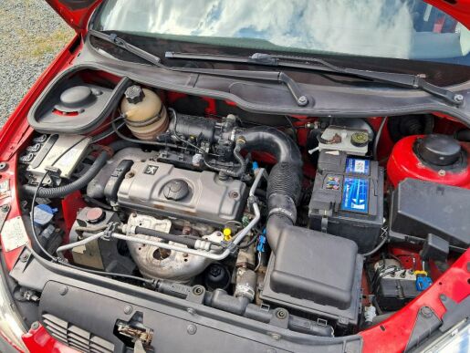 Peugeot 206 1.1