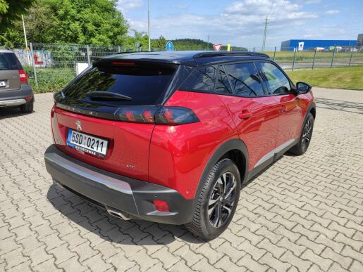 Peugeot 2008 GT 155k AUT8 DPH NAVI