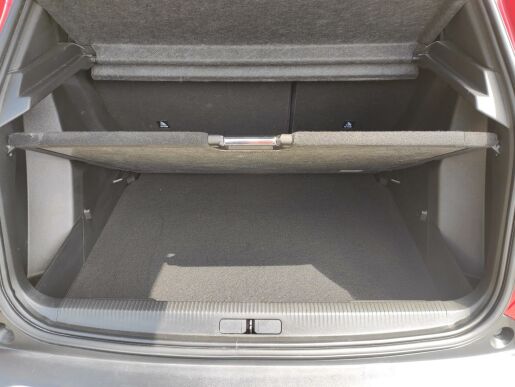 Peugeot 2008 GT 155k AUT8 DPH NAVI