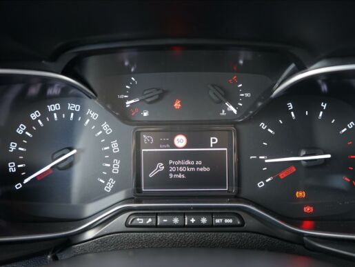 Citroën Berlingo osobní 1,5 BlueHDI  Shine-tažné EAT8