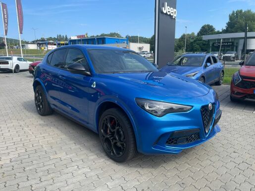 Alfa Romeo Stelvio Quadrifoglio MY23  V6