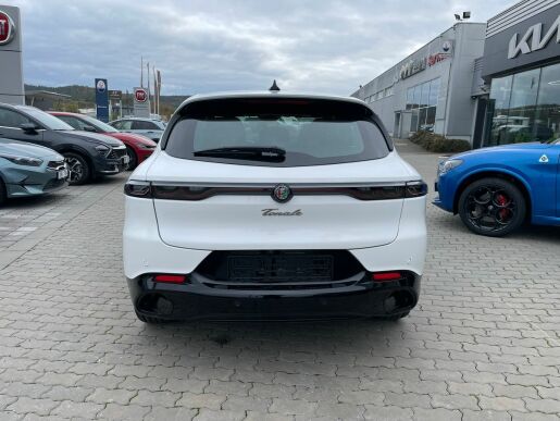 Alfa Romeo Ostatní Trenta30 1,5 Turbo e-Hybrid 16