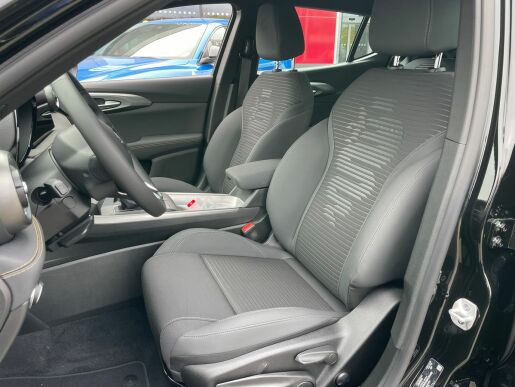Alfa Romeo Ostatní Trenta30 1,5 Turbo e-Hybrid 16