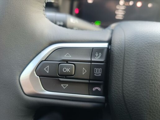 Jeep Compass Altitude 1,5 Turbo e-Hybrid