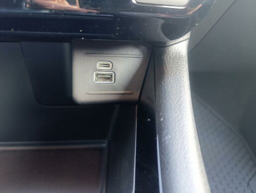 Jeep Compass Altitude 1,5 Turbo e-Hybrid