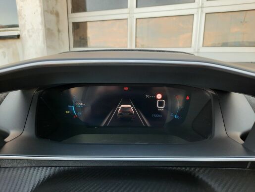 Peugeot 2008 ALLURE PACK 1.2 PT 130k M6