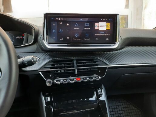 Peugeot 2008 ALLURE 1,2 PT 130k EAT8