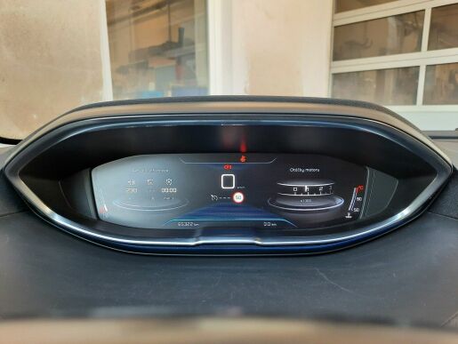 Peugeot 3008 ALLURE 1,5 BHDI 130k M6