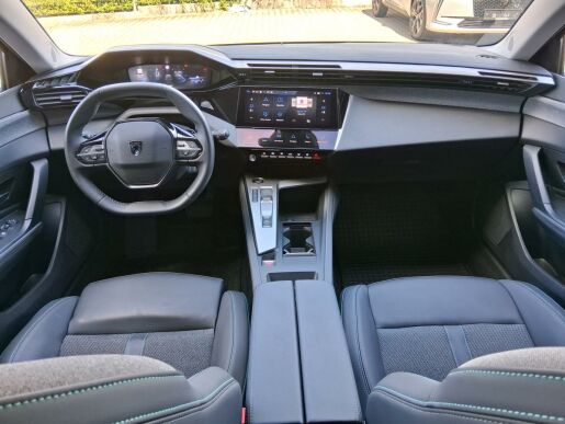 Peugeot 308 ALLURE 1.2 PT 96 kW