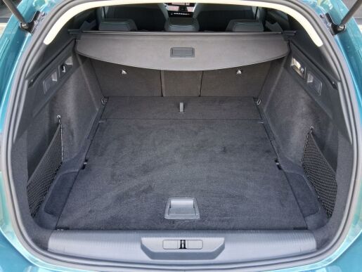 Peugeot 308 ALLURE 1.2 PT 96 kW