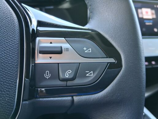 Peugeot 308 ALLURE 1.2 PT 96 kW