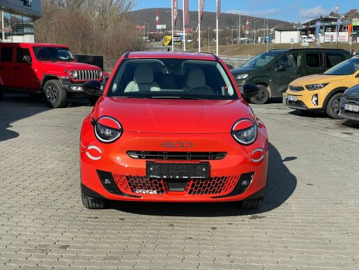 Fiat 600 La Prima  Turbo Hybrid 136k