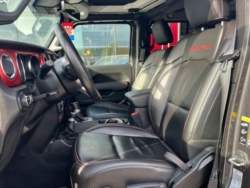 Jeep Wrangler 2.0T Unlimited Rubicon Auto