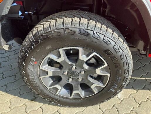 Jeep Wrangler Unlimited T 272k Sahara