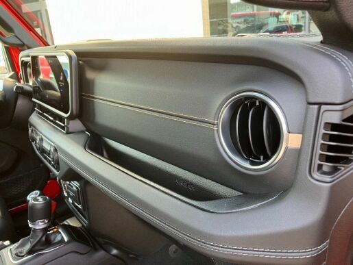 Jeep Wrangler Unlimited T 272k Sahara