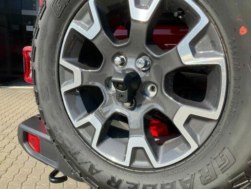 Jeep Wrangler Unlimited T 272k Sahara