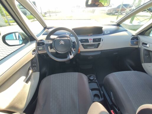 Citroën Grand C4 Picasso 2.0 HDI AUT 6 7 míst