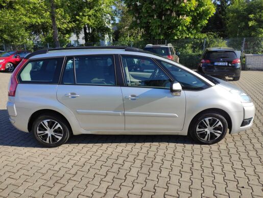 Citroën Grand C4 Picasso 2.0 HDI AUT 6 7 míst