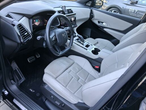 DS Automobiles DS7 Crossback OPERA 1.6 E-Tense 4x4 221 kW