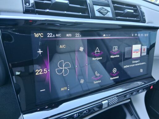 DS Automobiles DS7 Crossback OPERA 1.6 E-Tense 4x4 221 kW