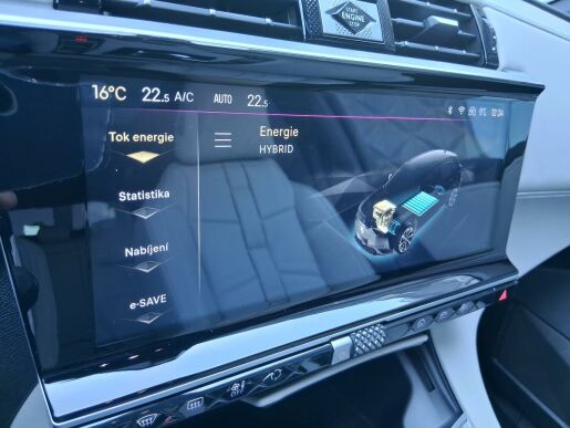 DS Automobiles DS7 Crossback OPERA 1.6 E-Tense 4x4 221 kW
