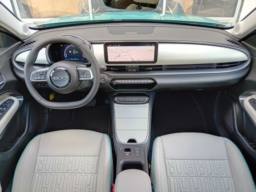 Fiat 600e 54kWh 156k La Prima /IHNED/
