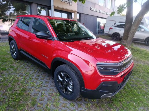 Jeep Avenger Longitude 1,2 Turbo 6 st.man.