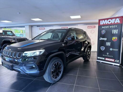 Jeep Compass 1.3T 240k AT 4xe eAWD PHEV Tra