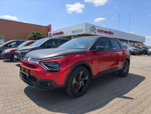 Citroën C4 1,2 PT 130k 1.MAJ,ČR,zár.2027