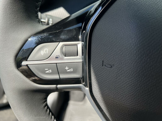 Peugeot 2008 ALLURE Elektromotor