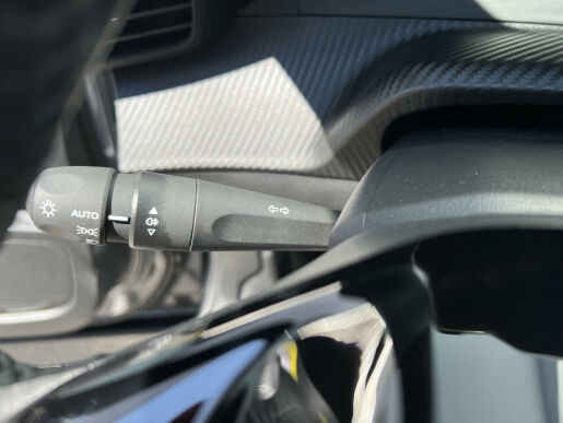 Peugeot 2008 ALLURE Elektromotor