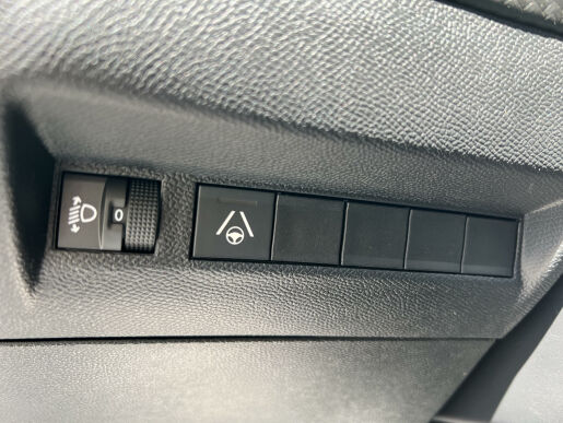 Peugeot 2008 ALLURE Elektromotor
