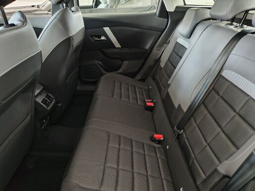 Citroën C4 5343 PLUS PureTech 130 S&S EAT8