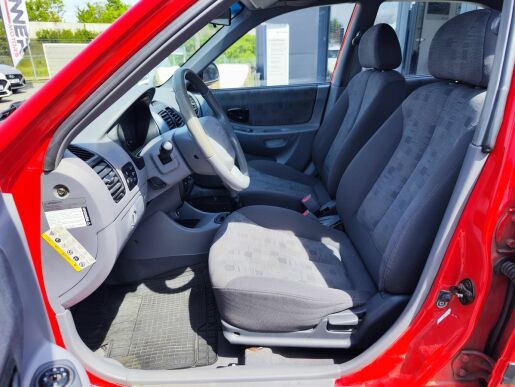 Hyundai Accent 1.5 i/63kW