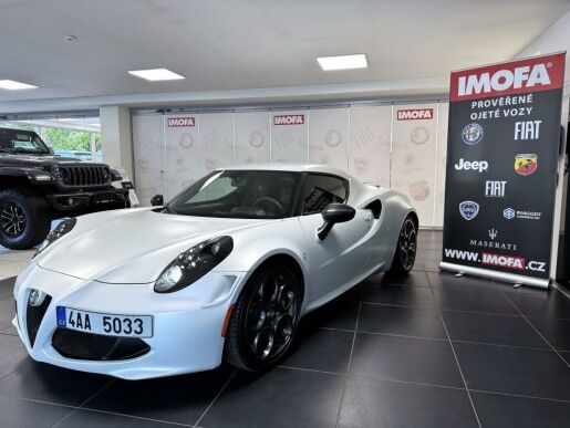 Alfa Romeo 4C 1,8 16V TBI TCT 240k LAUNCH ED